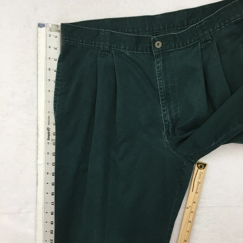 VINTAGE Mens Double Pleated Relaxed Chino Pants Green Cotton Made in USA 34x29